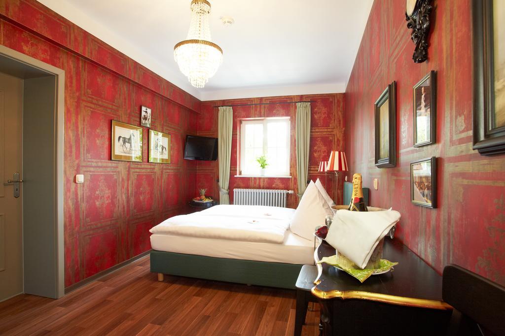 Gastwirtschaft & Hotel Hallescher Anger Naumburg  Eksteriør billede